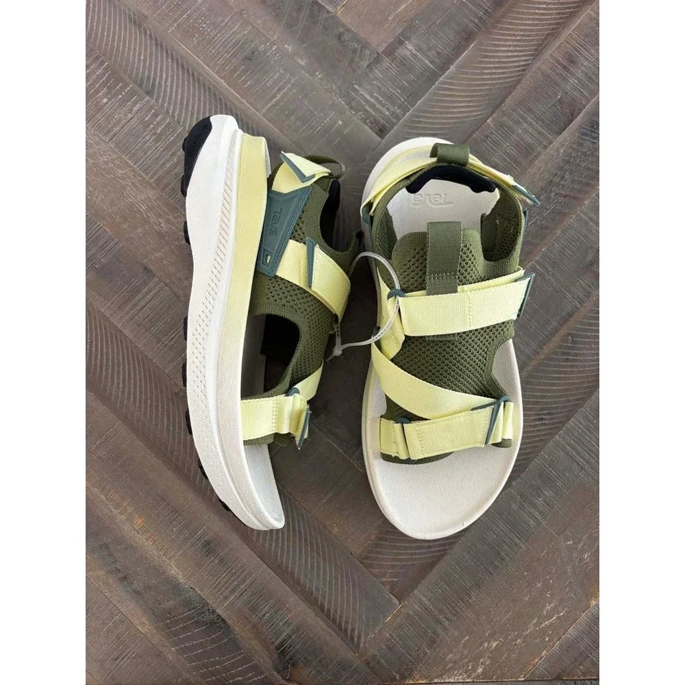 Teva Aventrail Green Yellow Men Hiking Outdoor Trail Sandal Size 10 NEW
